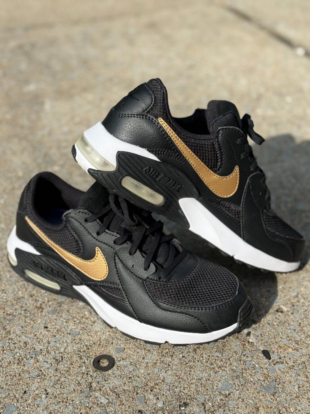 Nike Air Max Excee Womens 9 Black Gold Metallic Sneakers Y2K Streetwear 90s 4107